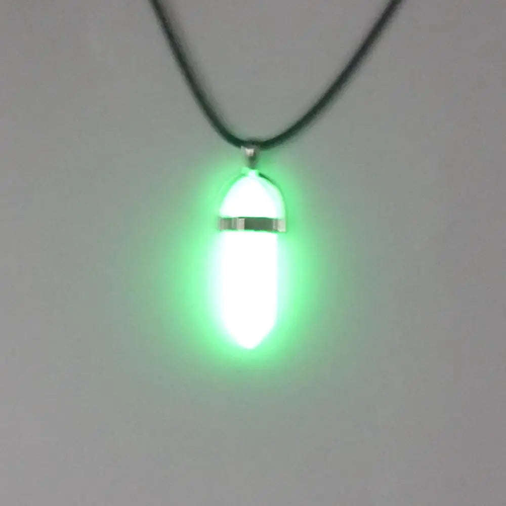 Fashionable and energetic pendants that glow after absorbing light at night, wholesale of men's and women's jewelry gifts