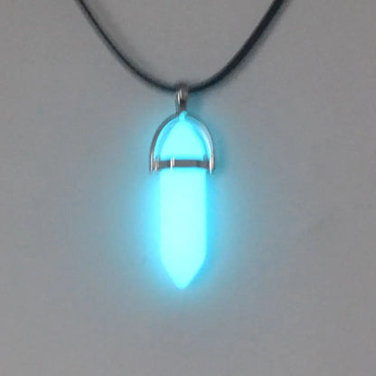 Fashionable and energetic pendants that glow after absorbing light at night, wholesale of men's and women's jewelry gifts