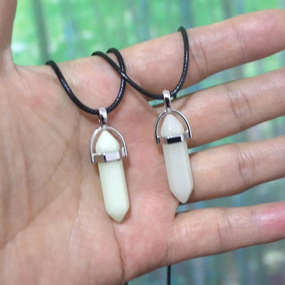 Fashionable and energetic pendants that glow after absorbing light at night, wholesale of men's and women's jewelry gifts