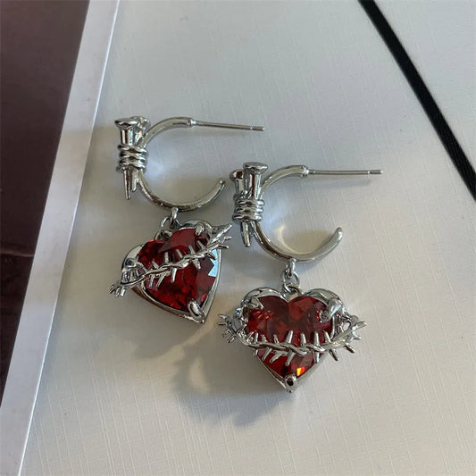 Gothic Red Binding Heart Earring for Women Crystal Thorns Love Open Ring Goth Irregular Layered Stone Aesthetic Y2K Jewelry