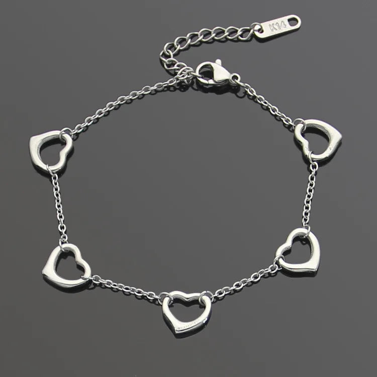 Titanium Steel Jewelry Wholesale Letter 5 Heart shaped Bracelets Women's Foreign Trade Peach Heart Bracelets