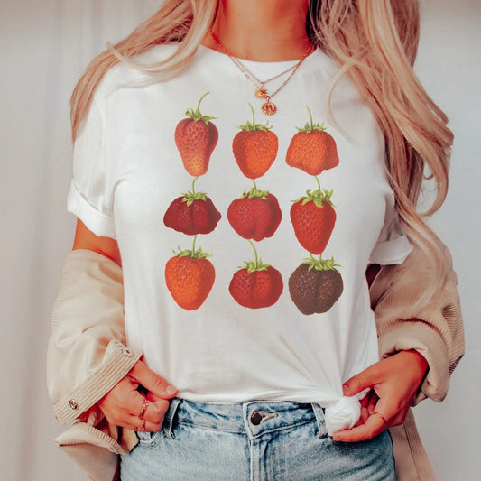 Cute Vintage Strawberry Cottagecore T Shirt Gift For Fairycore Fans Botanical Forestcore Top In A Retro Look Women