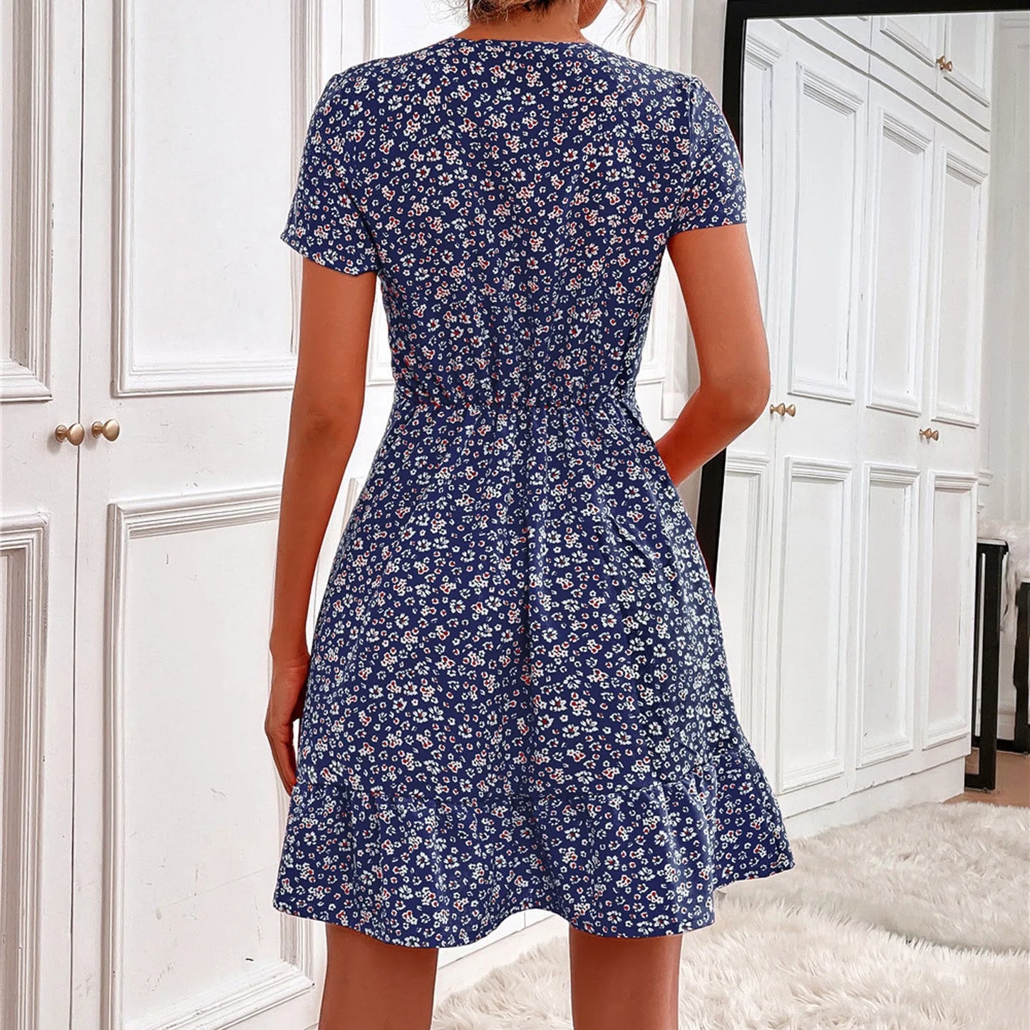 Women Short Sleeve A-Line Dress Summer Floral Print V-Neck Vintage Ruffled Hem Boho Dress High Waist Bodycon Fashion Vestidos