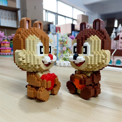 Squirrel Model Mini Building Blocks Children Learning Toys for Kid Boy Girl Black Cat Shiba Inu Corgi Pet Style Brick Party Gift