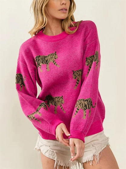 Cozy Women s Sweater with Stylish Leopard Print Design Long Sleeves and Soft Knit Fabric for Autumn Fashion Statement