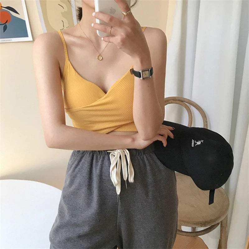 Women Summer Tanks Camis Vest Fashion Casual Sleeveless Ladies Street Tanks Tops Tees Hotsweet Bra B3191