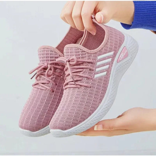 Trendy Shoes New Fly-Knit Sneakers Spring and Summer Soft Bottom Casual Mom Shoes Mesh Low-Top Running Student Shoes