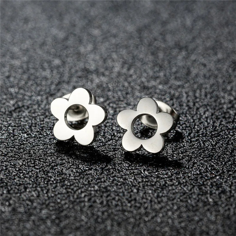 Multiple Stainless Steel Flower Stud Earrings Women Korean Daisy Mandala Rose Lotus Earings Piercing Jewelry Plant Oorbellen