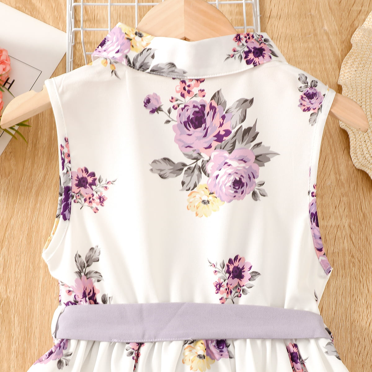 Floral Collared Neck Sleeveless Dress