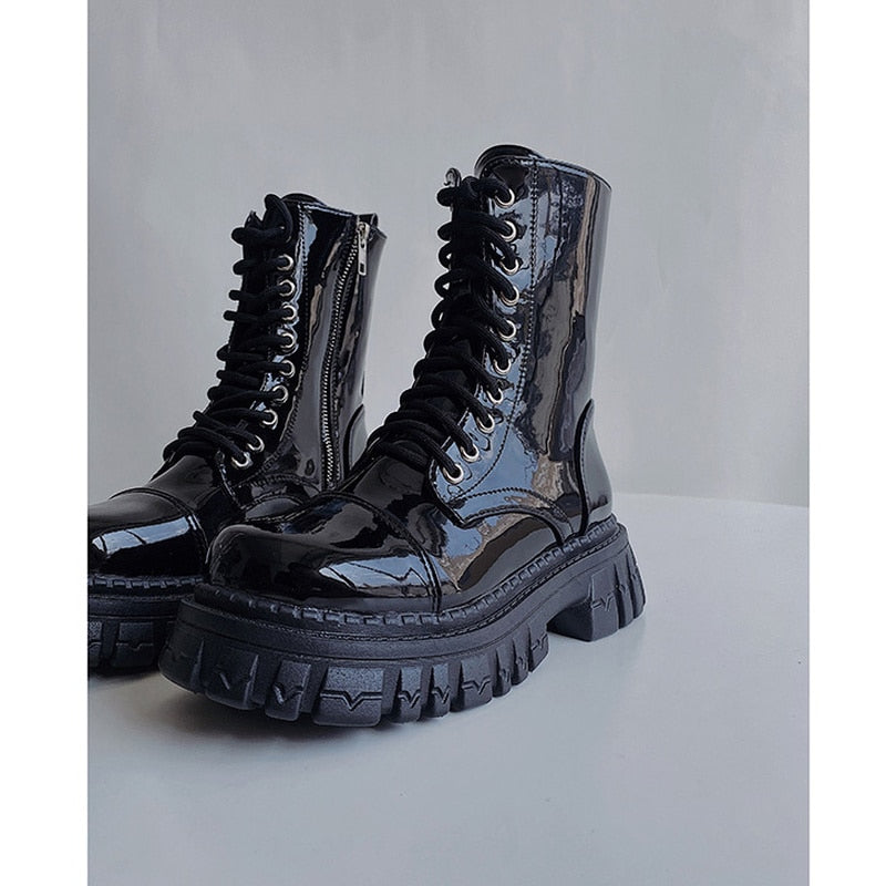 2022 Winter New Women Boots Luxury Zip Brand Design Black Punk Goth Platform Chelsea Fashion Fighting Lace-up Bike Buty Damskie